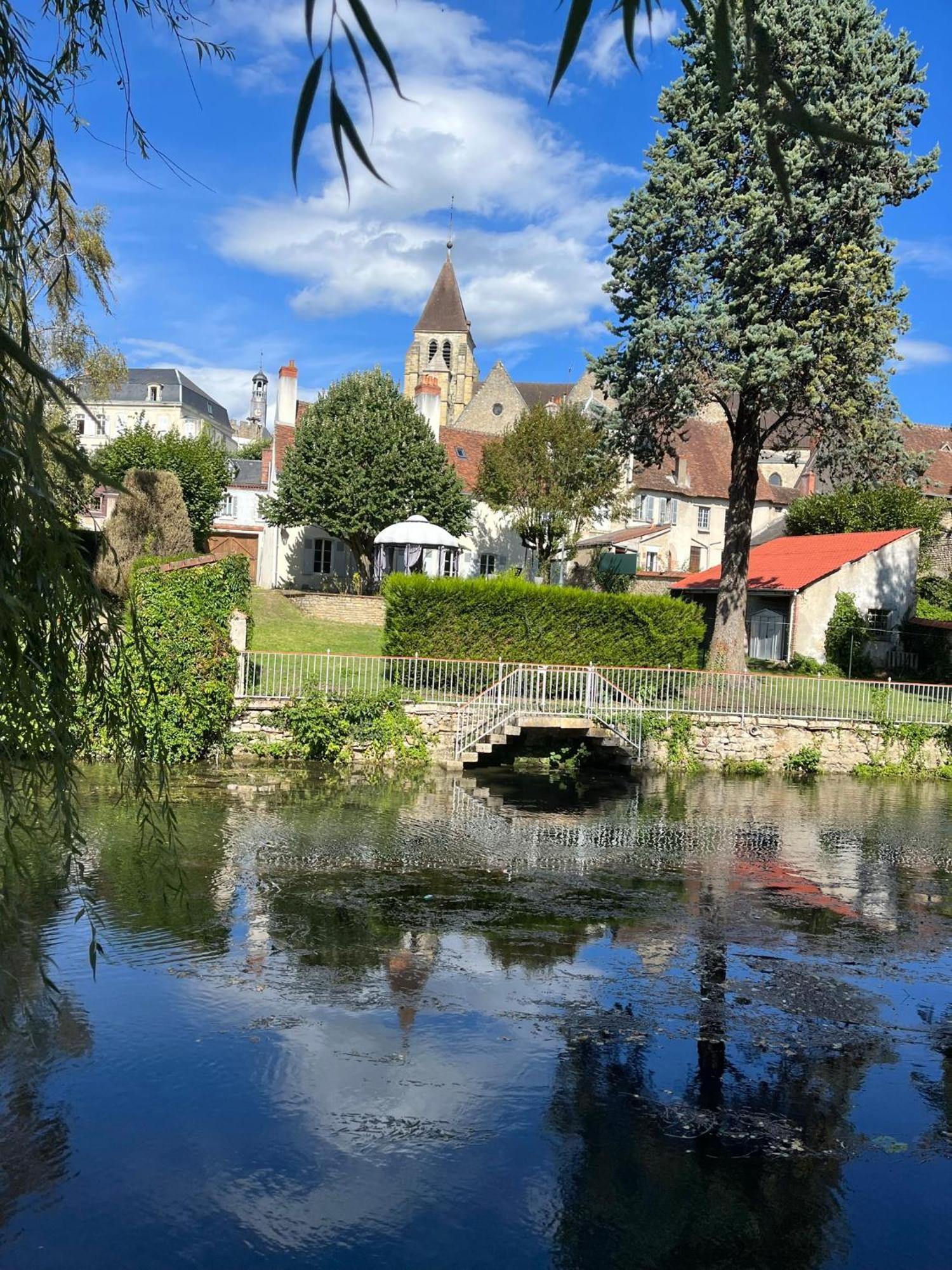 La Confiserie , Vierzon , Proche Gare , Tout Confort Buitenkant foto